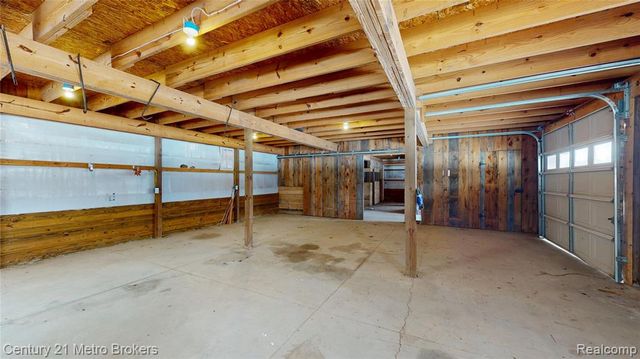 10582 E 80th Street, Reed City, MI 49677