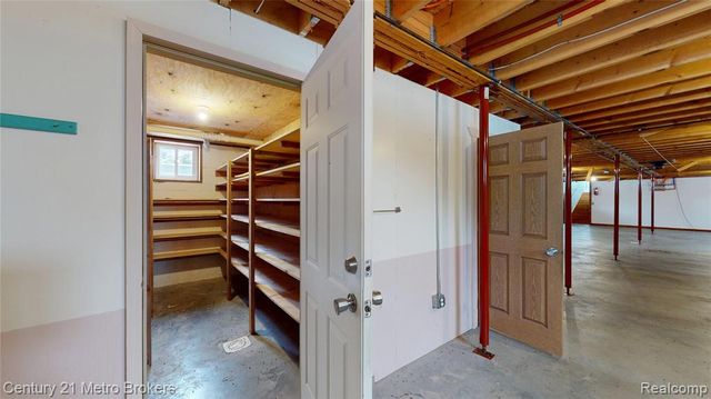 10582 E 80th Street, Reed City, MI 49677