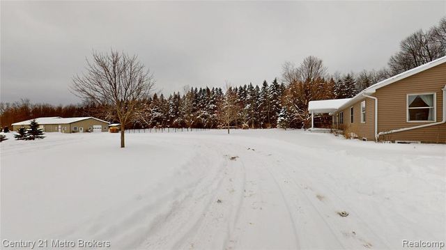 10582 E 80th Street, Reed City, MI 49677