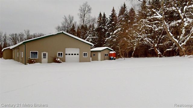 10582 E 80th Street, Reed City, MI 49677