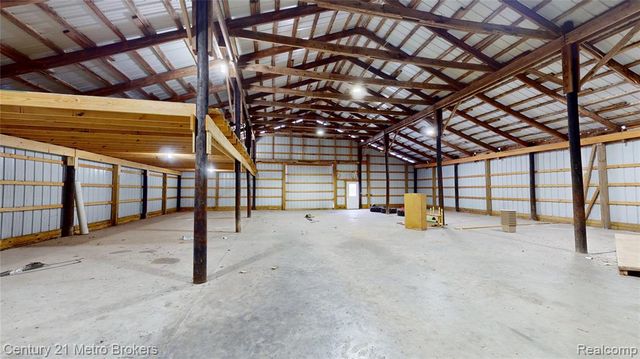 10582 E 80th Street, Reed City, MI 49677