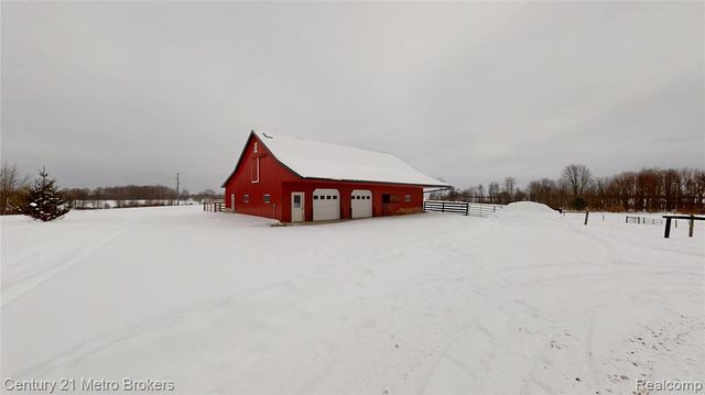 10582 E 80th Street, Reed City, MI 49677