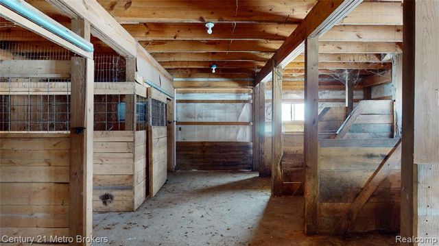 10582 E 80th Street, Reed City, MI 49677