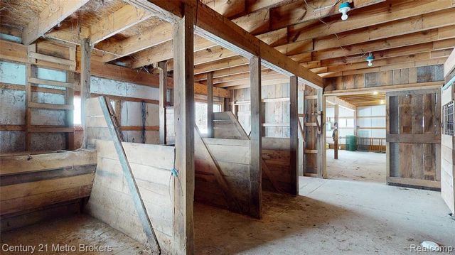 10582 E 80th Street, Reed City, MI 49677