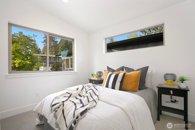 10183 NE 112th Place, Kirkland, WA 98033