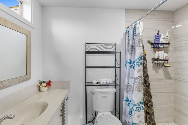 5938 S Cherry Avenue, Fresno, CA 93706