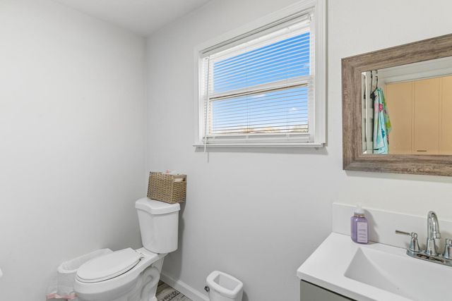 5938 S Cherry Avenue, Fresno, CA 93706