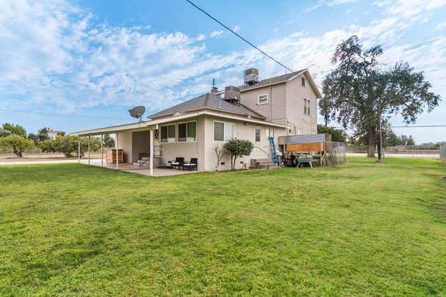 5938 S Cherry Avenue, Fresno, CA 93706