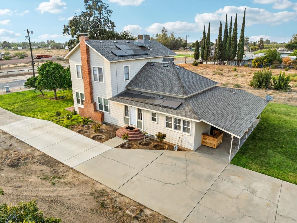 Image 1 of property listing at 5938 S Cherry Avenue, Fresno, CA 93706