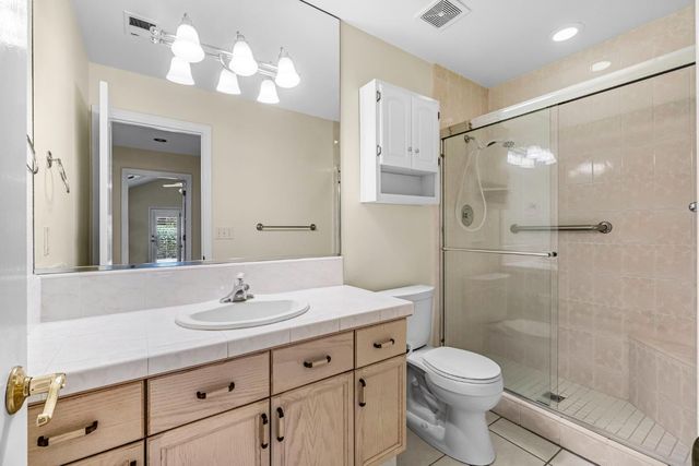 3003 W Wellington Lane, Fresno, CA 93711