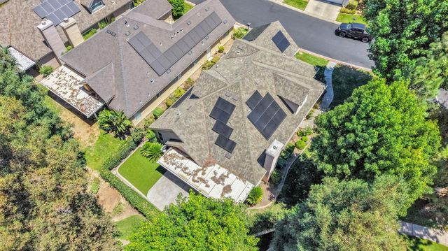 3003 W Wellington Lane, Fresno, CA 93711