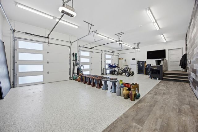 100 Annies Way, Mapleton, ND 58059