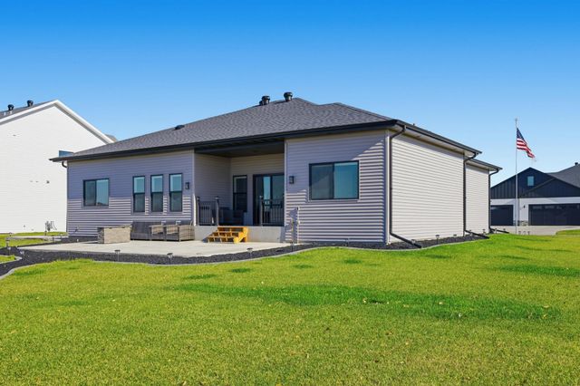 100 Annies Way, Mapleton, ND 58059