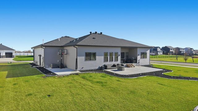 100 Annies Way, Mapleton, ND 58059