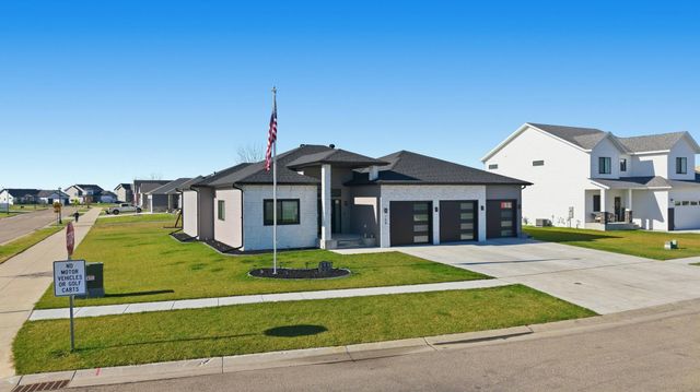 100 Annies Way, Mapleton, ND 58059