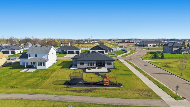 100 Annies Way, Mapleton, ND 58059