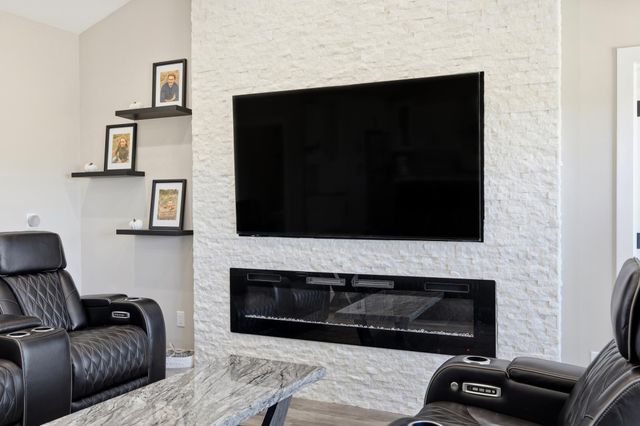 100 Annies Way, Mapleton, ND 58059