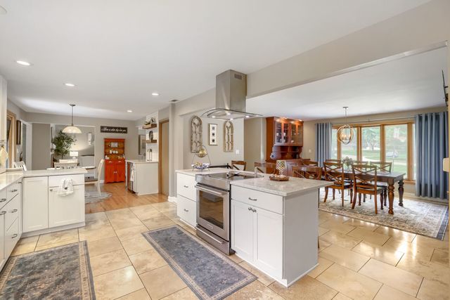 1803 Paula Court, Sleepy Hollow, IL 60118