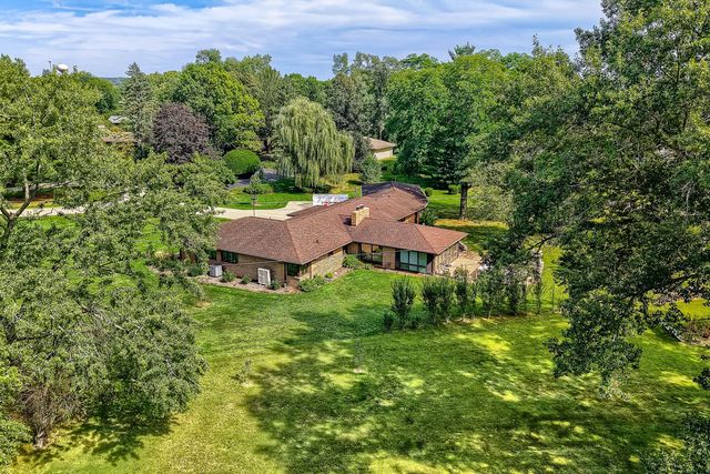 1803 Paula Court, Sleepy Hollow, IL 60118