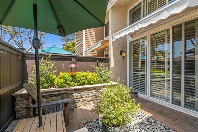 26 Lakepines, Irvine, CA 92620