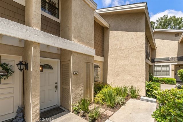 26 Lakepines, Irvine, CA 92620