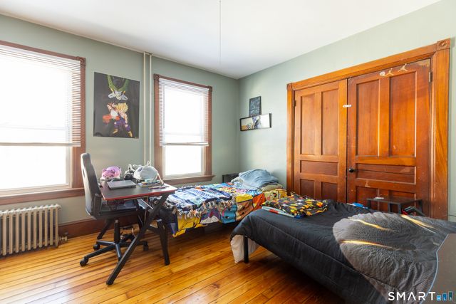 20 Pleasant Street, Windsor Locks, CT 06096