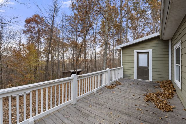 1148 Stoltz Rd, Centerville, TN 37033