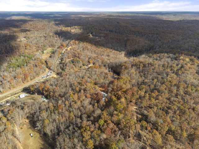 1148 Stoltz Rd, Centerville, TN 37033