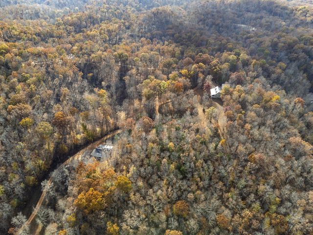 1148 Stoltz Rd, Centerville, TN 37033