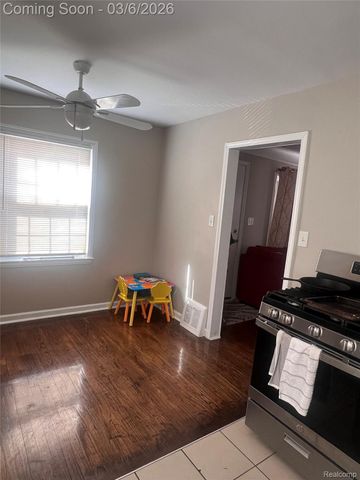 24850 Midland, Redford Charter Township, MI 48239