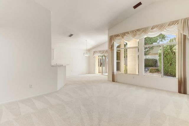409 Garden Breeze Ct, Roseville, CA 95747