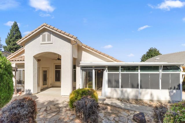 409 Garden Breeze Ct, Roseville, CA 95747