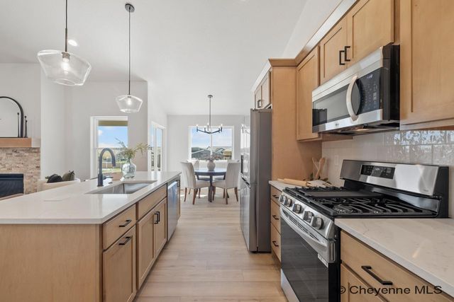 2243 PACK SADDLE RD, Cheyenne, WY 82009