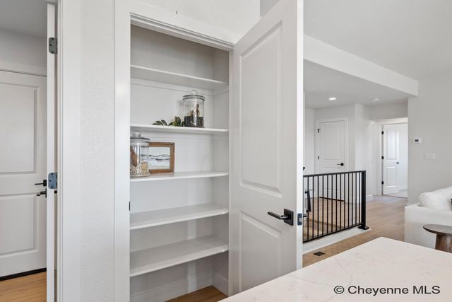 2243 PACK SADDLE RD, Cheyenne, WY 82009