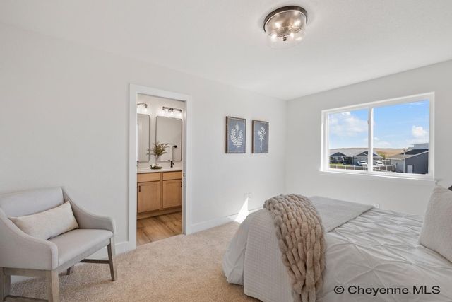 2243 PACK SADDLE RD, Cheyenne, WY 82009