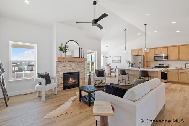 2243 PACK SADDLE RD, Cheyenne, WY 82009