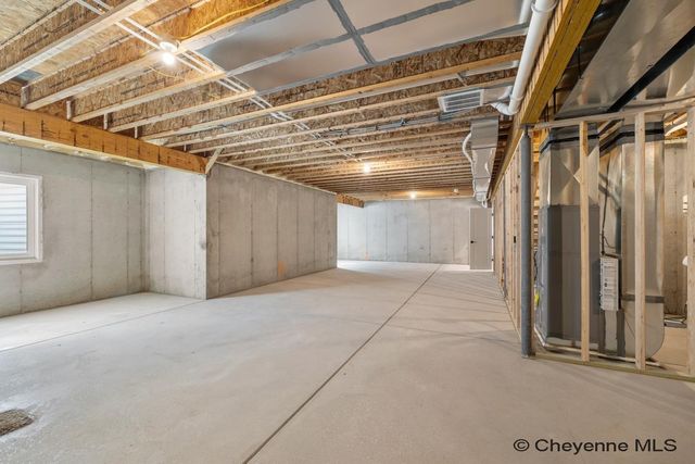 2243 PACK SADDLE RD, Cheyenne, WY 82009