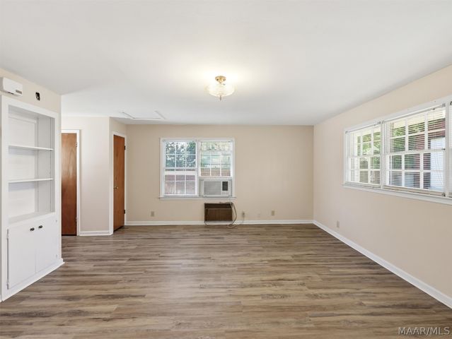 305 STERLING Drive, Montgomery, AL 36109