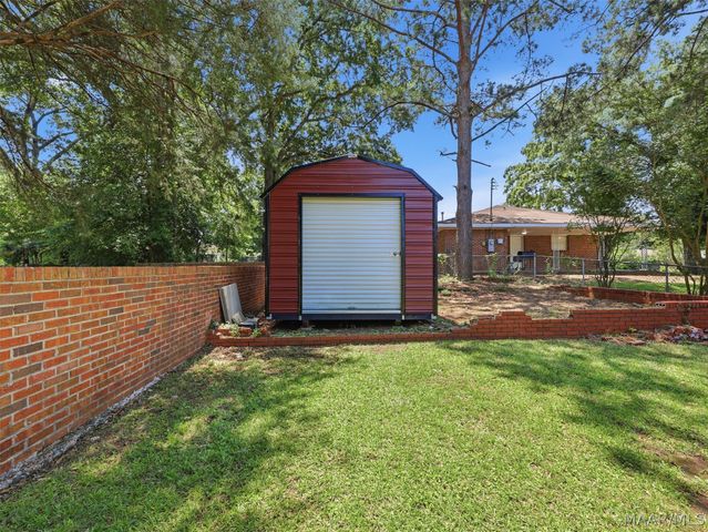 305 STERLING Drive, Montgomery, AL 36109