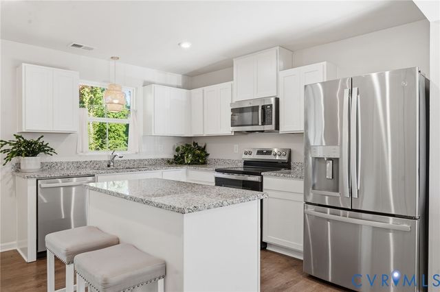 1156 Canterbury Ridge Rd, Richmond, VA 23224