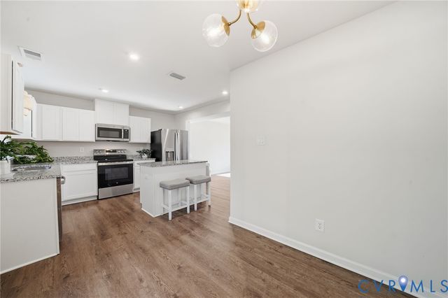 1156 Canterbury Ridge Rd, Richmond, VA 23224