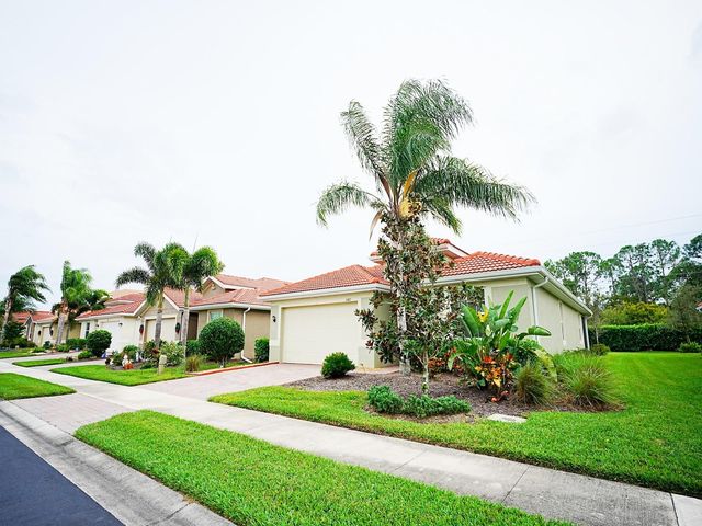 11487 BLACKFIN STREET, Venice, FL 34292