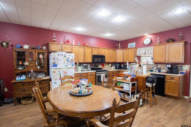 2013 FM 3288 E, Jacksonville, TX 75766