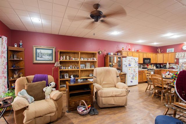 2013 FM 3288 E, Jacksonville, TX 75766