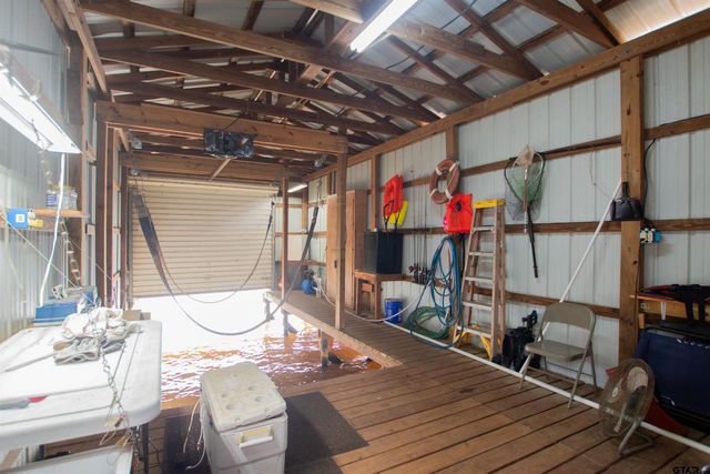 2013 FM 3288 E, Jacksonville, TX 75766