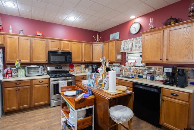 2013 FM 3288 E, Jacksonville, TX 75766