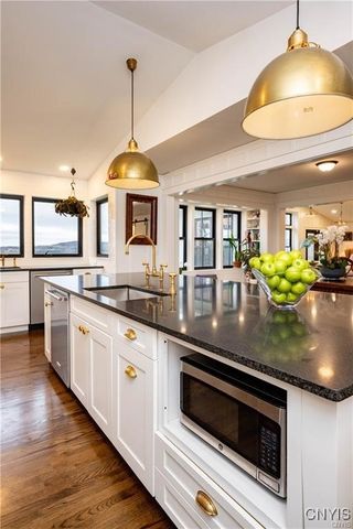 4500 West Lake Road, Niles, NY 13152