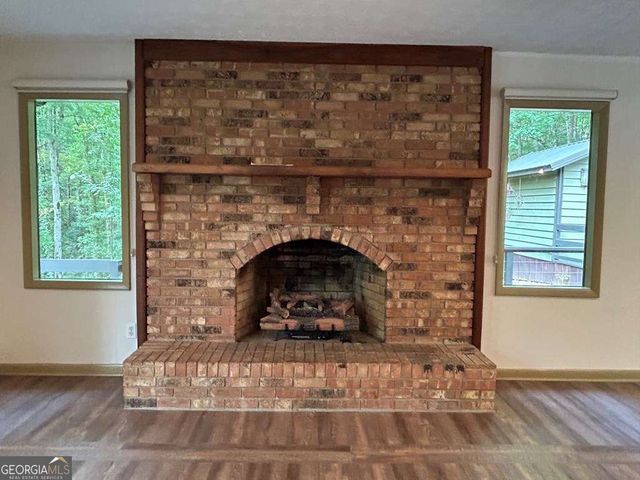 260 Flat Creek Crossing, Blue Ridge, GA 30513
