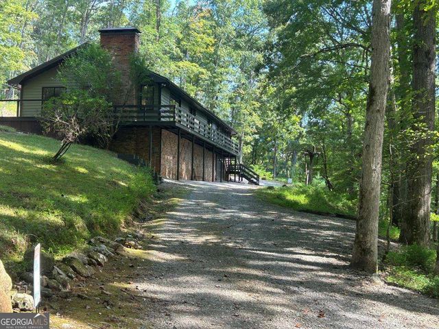 260 Flat Creek Crossing, Blue Ridge, GA 30513