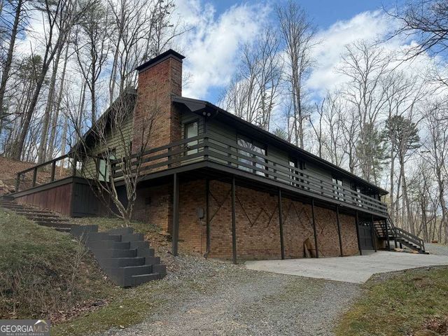 260 Flat Creek Crossing, Blue Ridge, GA 30513